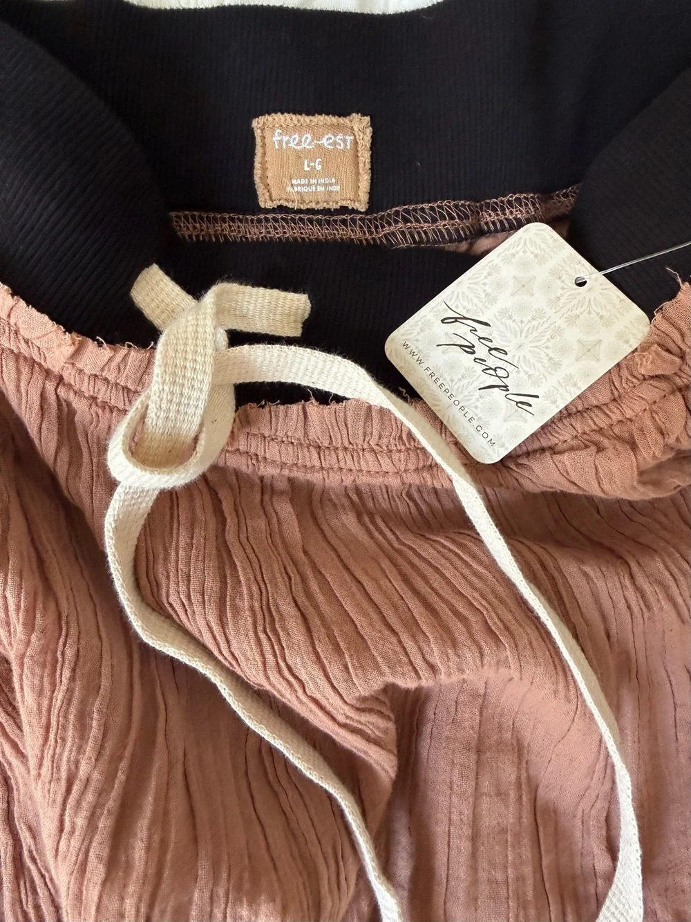 Free People Rust Brown Ruffle Mini Skirt with Black Waistband. NWT